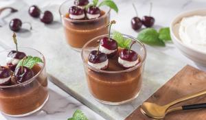 Cireres farcides de mascarpone